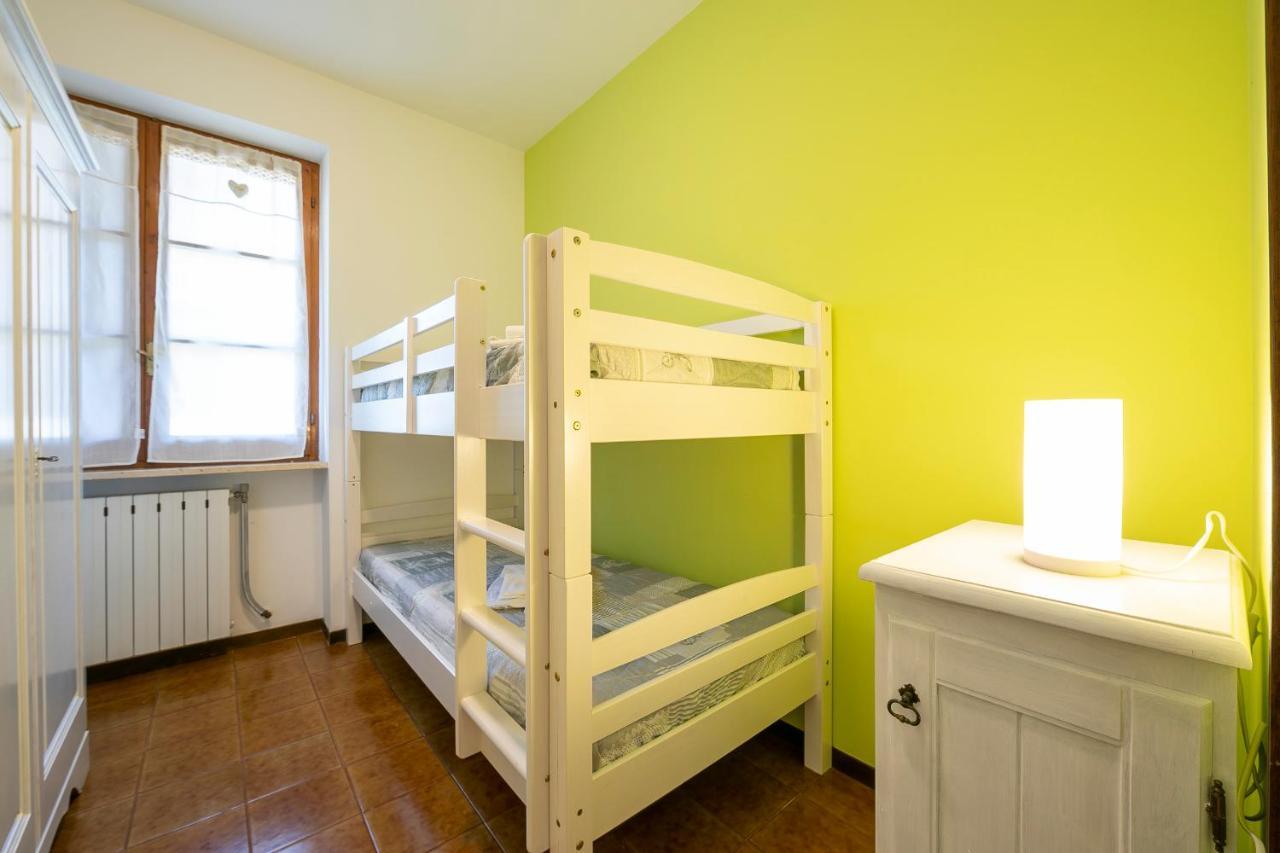 Villa Fiorita Apartments - Happy Rentals Sirmione Bagian luar foto